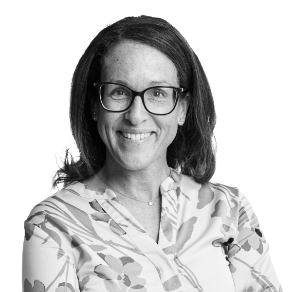 Sara Hedin - transparent.png